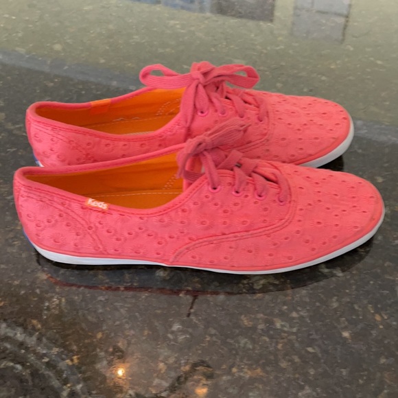 Keds Coral Eyelet Sneakers Sz 8